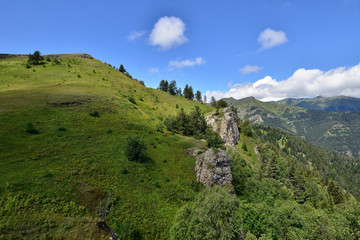Fototapeta na wymiar Treking in the mountains of the Borjomi-Kharagauli National Park in Lesser Caucasus. Borjomi, Georgia.