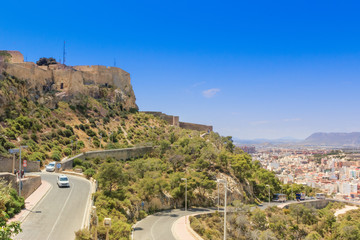 Fototapeta na wymiar road to Santa Barbara Castle in Alicante, Spain