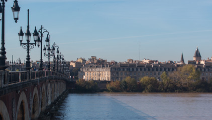 Bordeaux et le Pont de Pierre