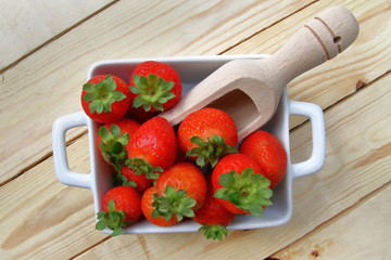 FRAGOLE E FRAGOLA, STRAWBERRIES AND STRAWBERRY
