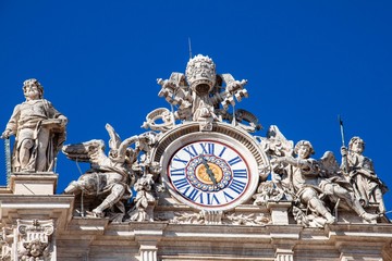 Obraz premium Uhr am Petersdom