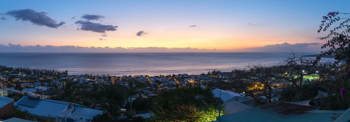 Fototapeta premium sunset over sea panorama
