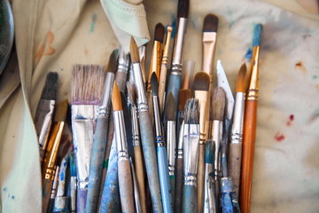 Paint brushes