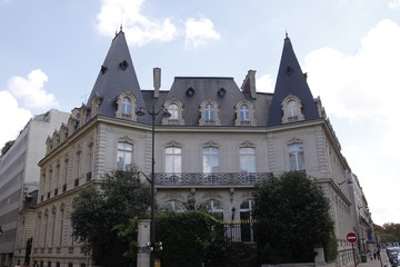 Fototapeta na wymiar Hôtel particulier, quartier des Champs Elysées à Paris