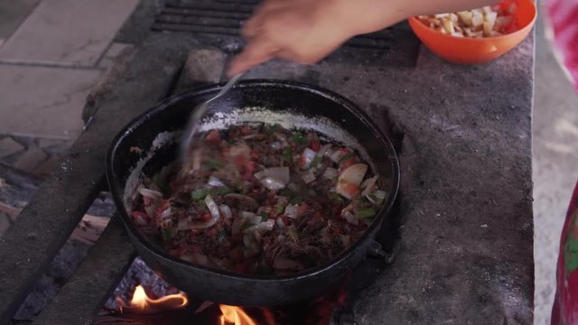 Cocinando Machaca 