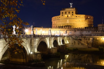 Fototapeta na wymiar Bridge of the Angels and castle