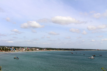 Obraz premium The boats are lining in the quiet sea of Dutch Bay in Trincomalee