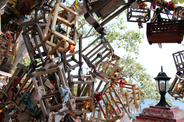 The offering box or cage at Koneswaram Kovil in Trincomalee