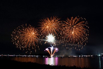 花火 fireworks