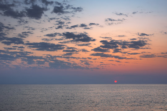 Fototapeta Beautiful sunrise over the sea