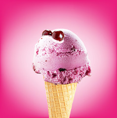 ice cream witch fresh berries cherry