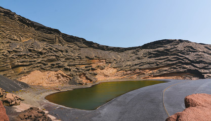 Green Lake between mountains © SemSay