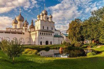 Fototapeta na wymiar Ancient kremlin in Rostov Veliky