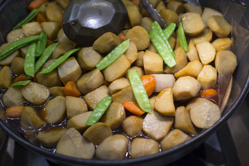 芋煮　日本食　和食　煮物
