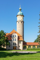 Obraz premium Schlossturm und Schlossplatz von Ruine Neideck in Arnstadt, Thüringen