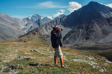 photographer in Mountains Altai