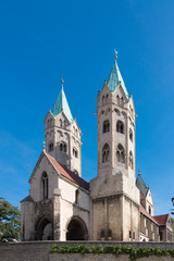 Fototapeta na wymiar Blick auf die Kirche Sankt Marien in Freyburg, Deutschland