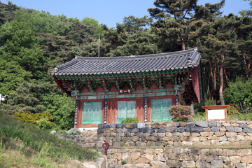 Ansimsa Buddhist Temple