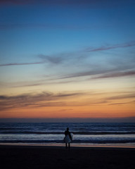 Fototapeta na wymiar Surfer Sunset