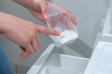 Waschpulver sparsam dosieren