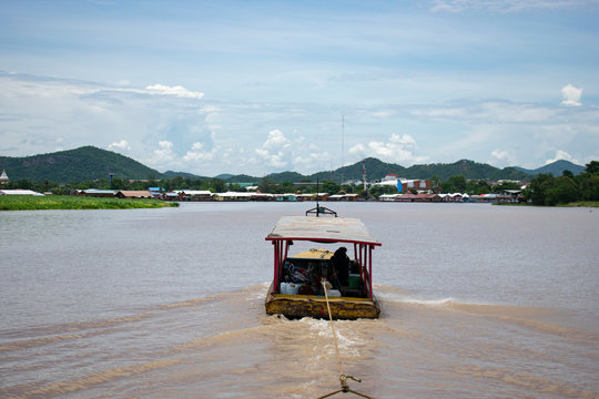 boat on the lriver