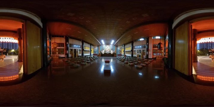 Inside a Buddhist Temple - 360 VR