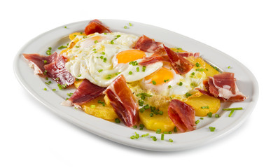 Huevos fritos con jamón