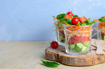 Healthy Homemade Jar Salad, Vegan Detox Eating, Vegetarian Food