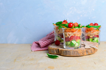 Healthy Homemade Jar Salad, Vegan Detox Eating, Vegetarian Food