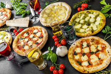 ホームメイドピザ　Italian home-made pizza