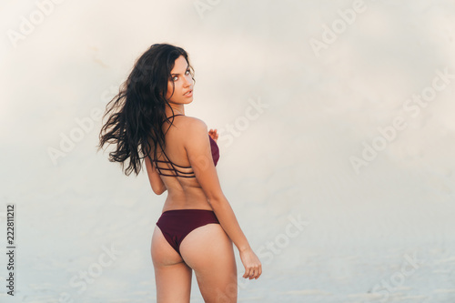 Round ass in a bikini Anal lick xxx