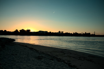 Sonnenuntergang am Rhein