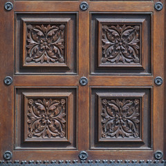 Elegant decorative element made of wood