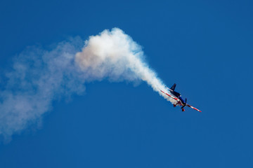 Amazing race of aerobatics 