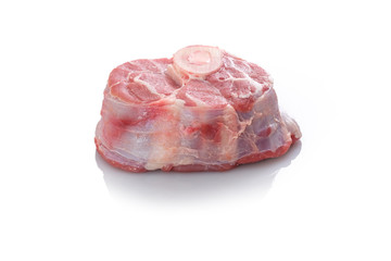 Ossobuco Kalbfleisch roh isoliert