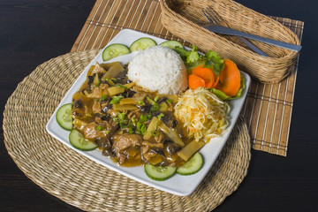 restaurant food delicious