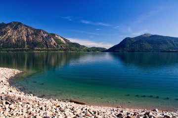 Türkisenes Ufer des Walchensees