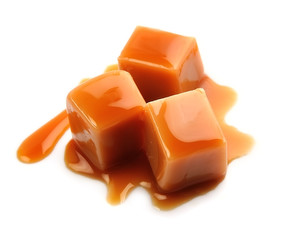 Caramel candies .