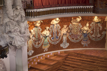 Fototapeta premium Muses at Palau de la musica stage