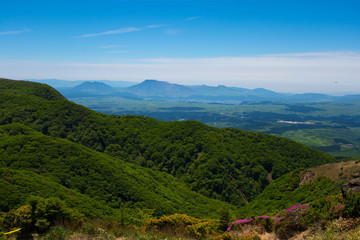 Fototapeta na wymiar Oita Mountain Landscape with Blue Sky