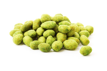 Peanuts in green mustard breaded