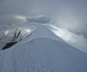 Fototapeta na wymiar Descent from Mont Blanc.