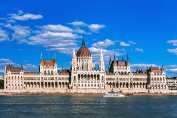 Fototapeta na wymiar Building in Budapest.
