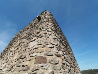 Burg Grimburg - ist eine Spornburg im Gebiet der Ortsgemeinde Grimburg in der Verbandsgemeinde...