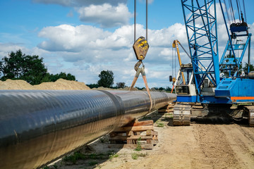 Baugewerbe - Verlegung einer Pipeline für Gas, Präzisionsarbeit