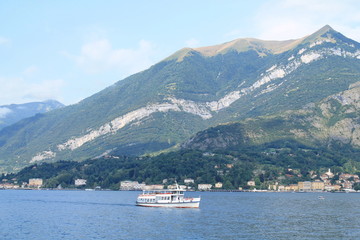 Bellagio, le luxueux village sur les rives du lac de Come, Italie
