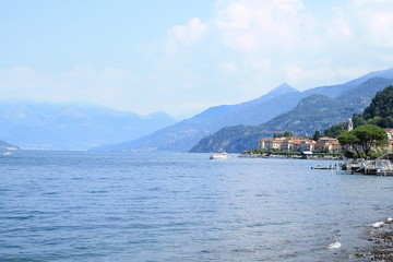 Bellagio, le luxueux village sur les rives du lac de Come, Italie
