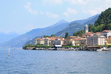 Fototapeta na wymiar Bellagio, le luxueux village sur les rives du lac de Come, Italie 