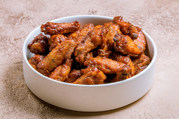 chicken wings in barbecue sauce