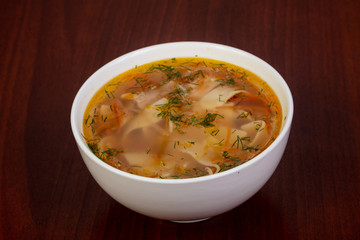 Chicken soup with noodle